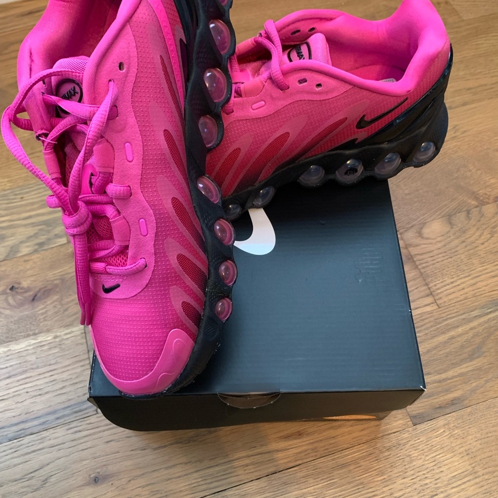 Nike Air Max DN8 Sneakers